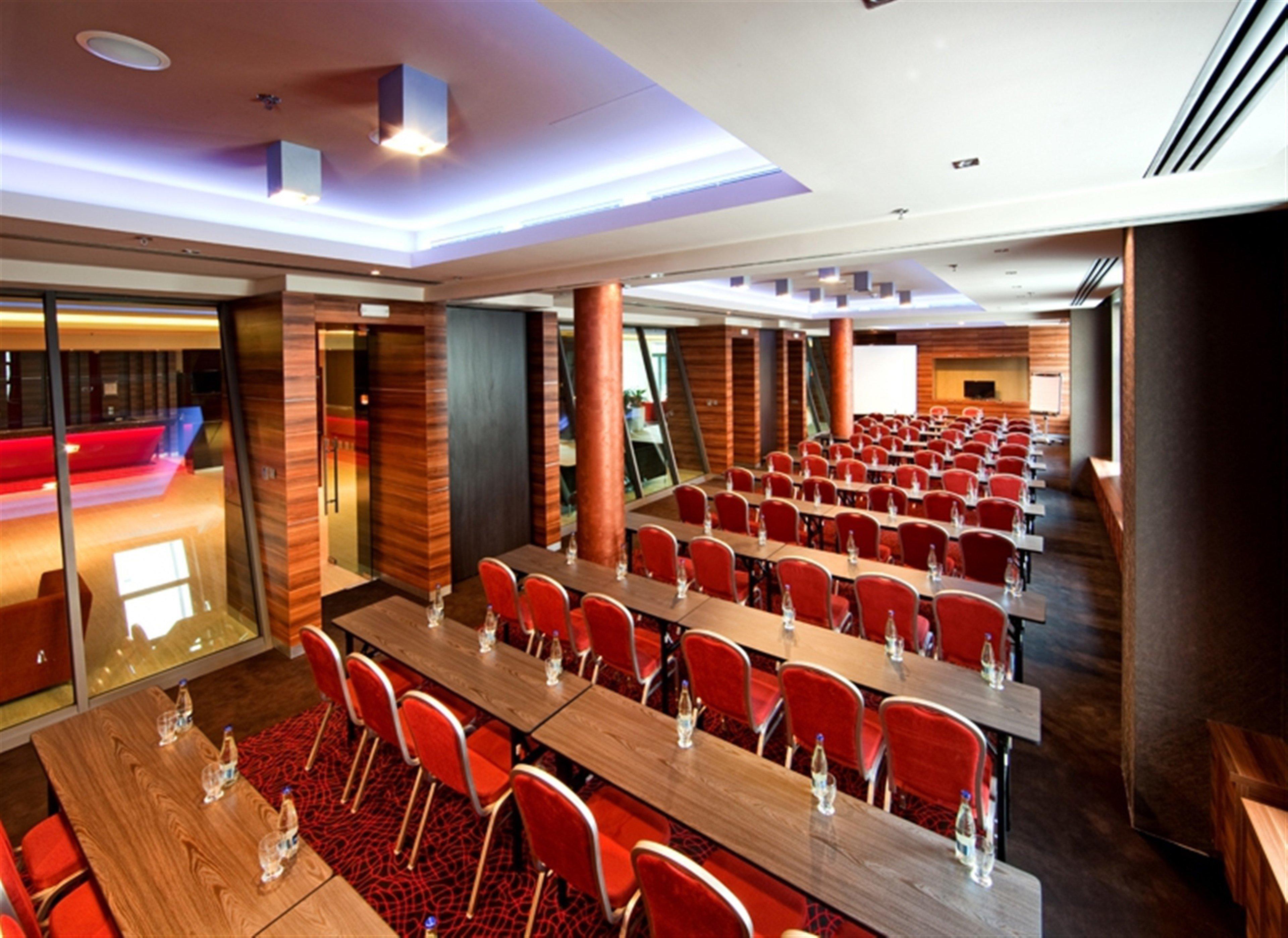 Holiday Inn Trnava By Ihg Kültér fotó
