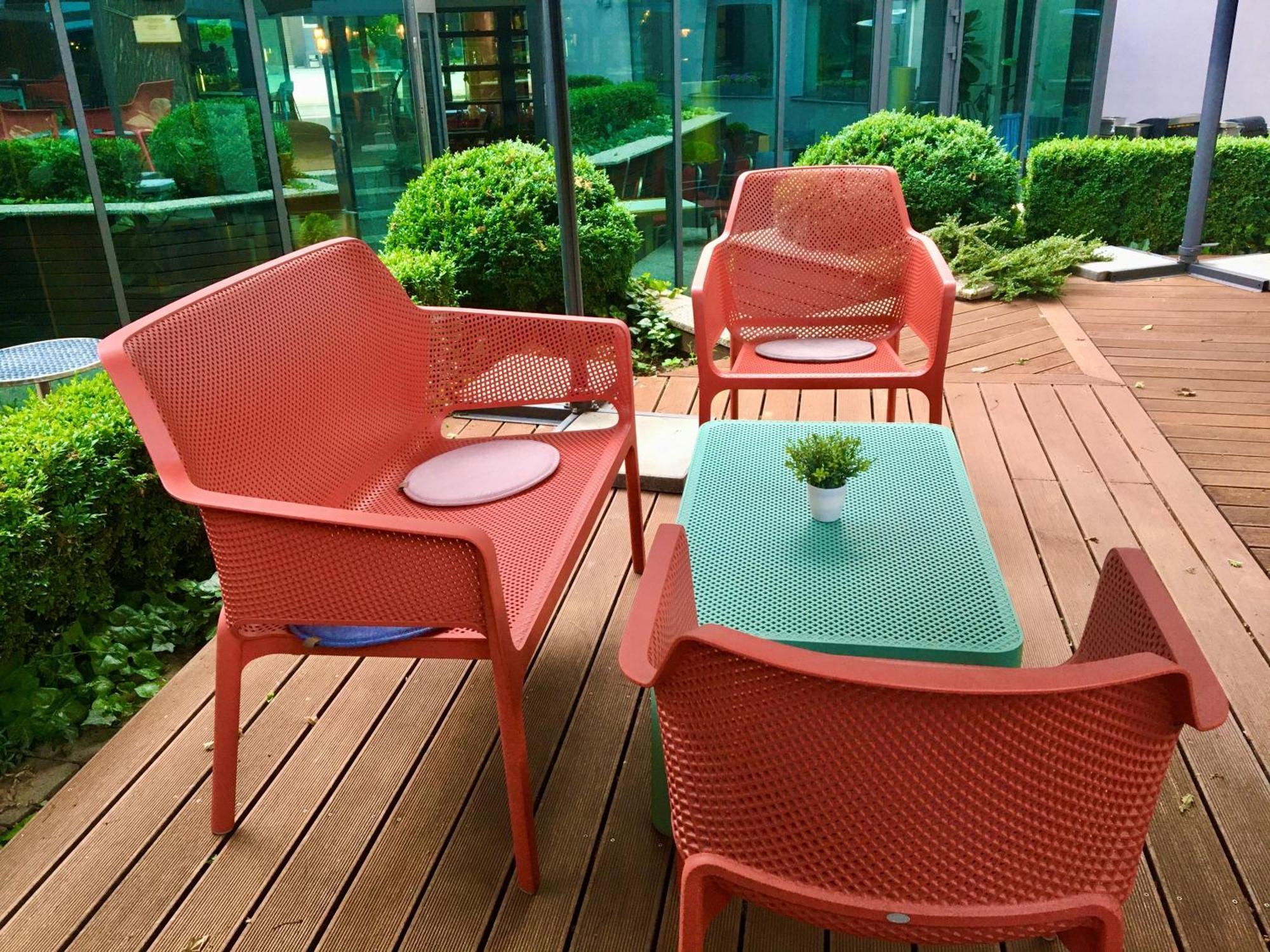 Holiday Inn Trnava By Ihg Kültér fotó